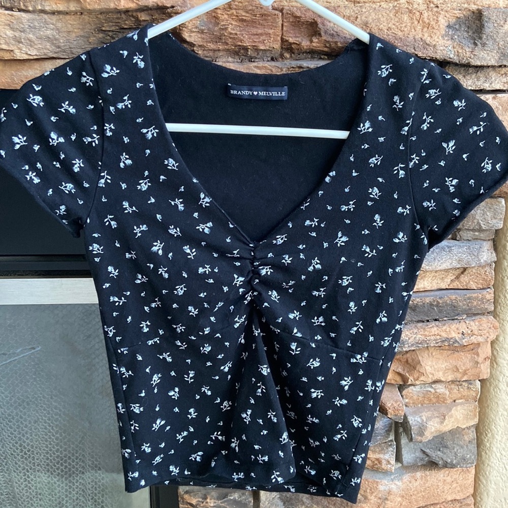 Brandy- Gina top, black with small flowers, like-new condition!